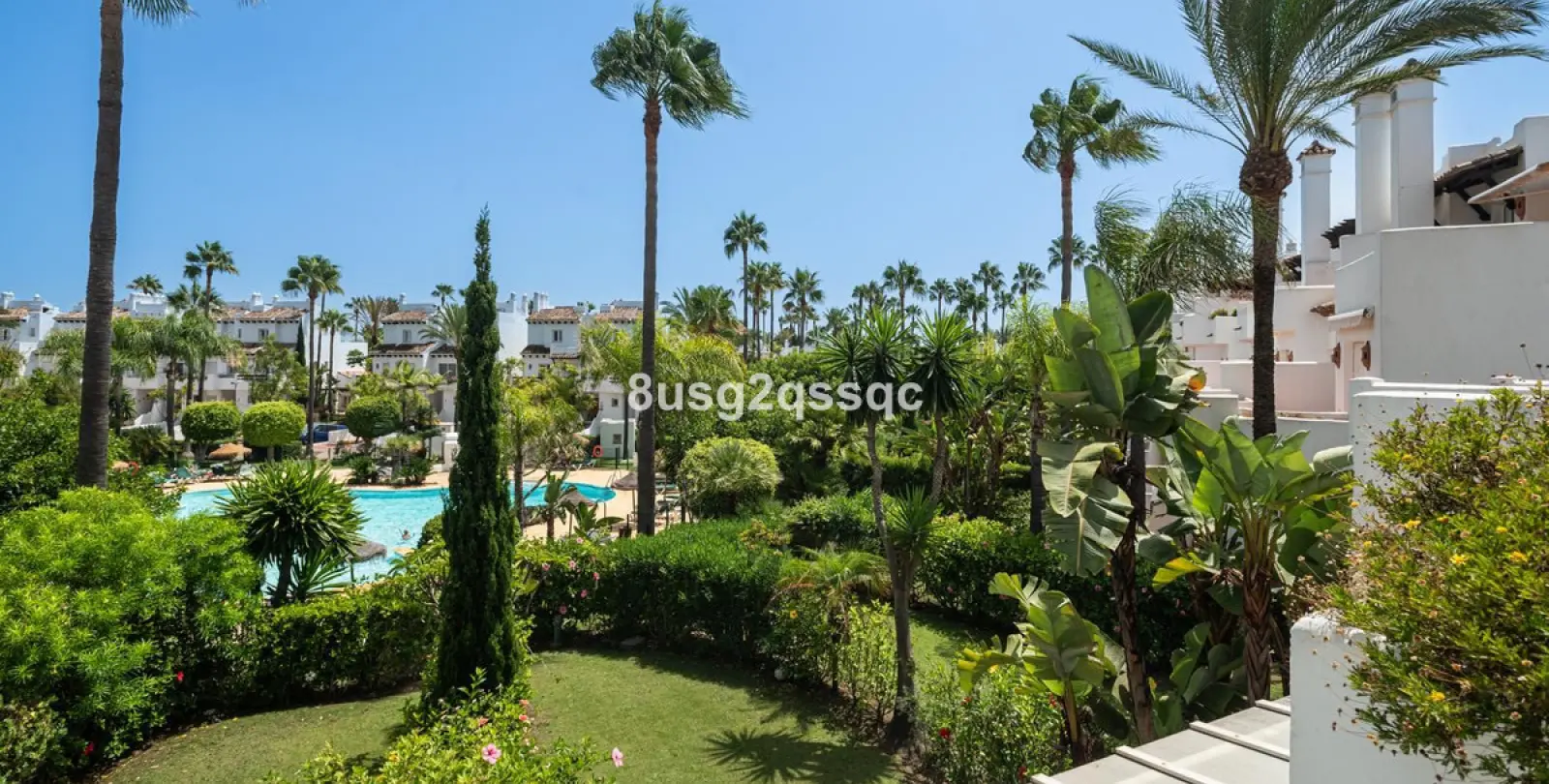 Long-term rent of semi-detached house in Costalita 16