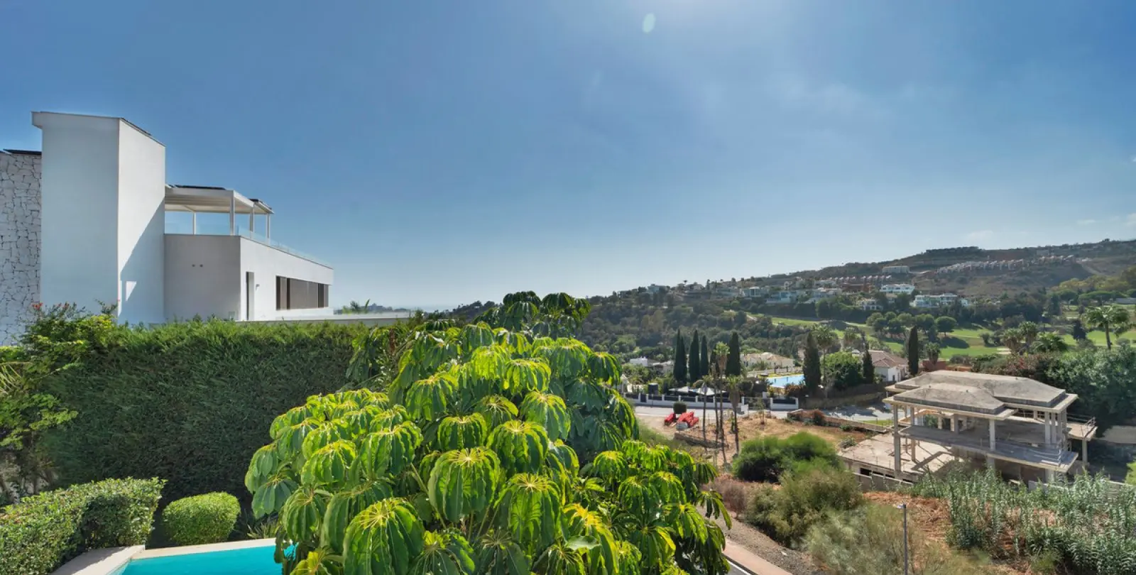 Long-term rent of detached villa in Benahavís 35
