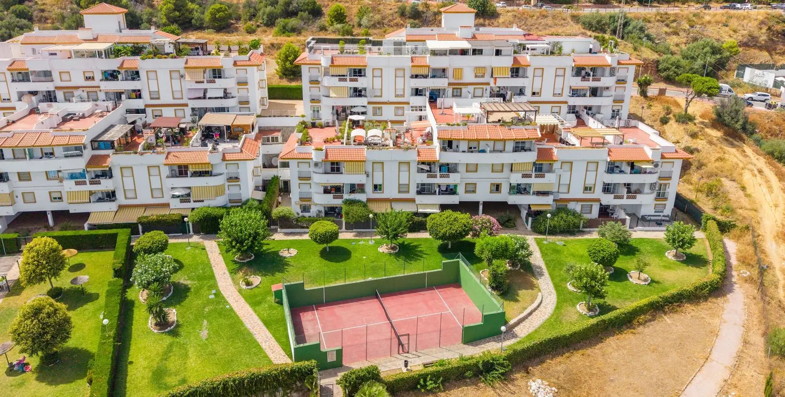 Продажа апартаментов на среднем этаже в Benalmadena 2