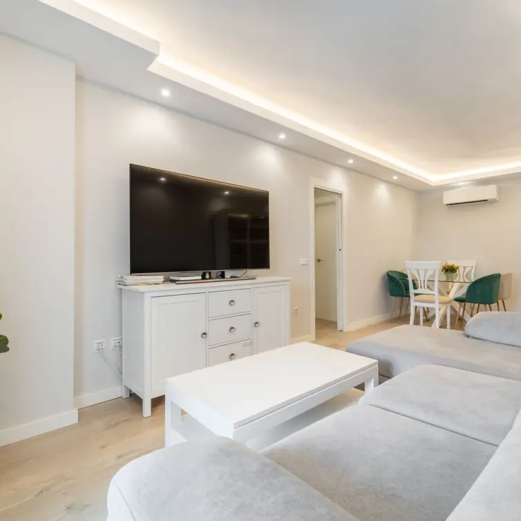 Продажа апартаментов на среднем этаже в Benalmadena