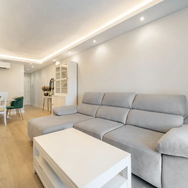 Продажа апартаментов на среднем этаже в Benalmadena