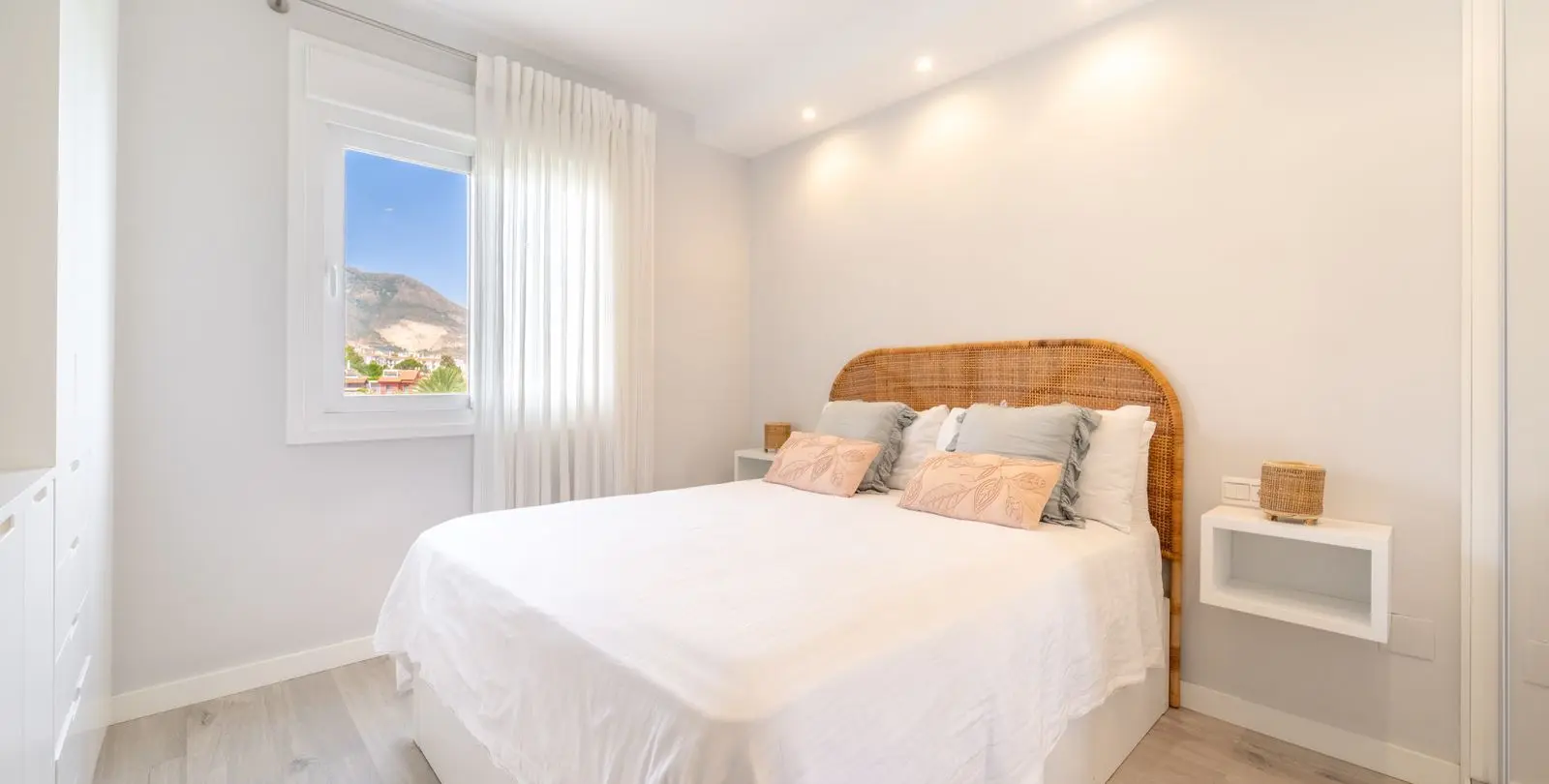 Продажа апартаментов на среднем этаже в Benalmadena 22