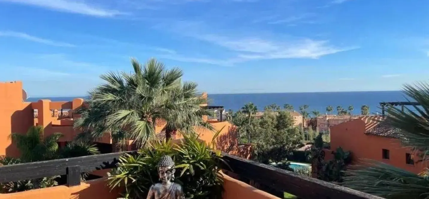 Venta de ático en Estepona 3