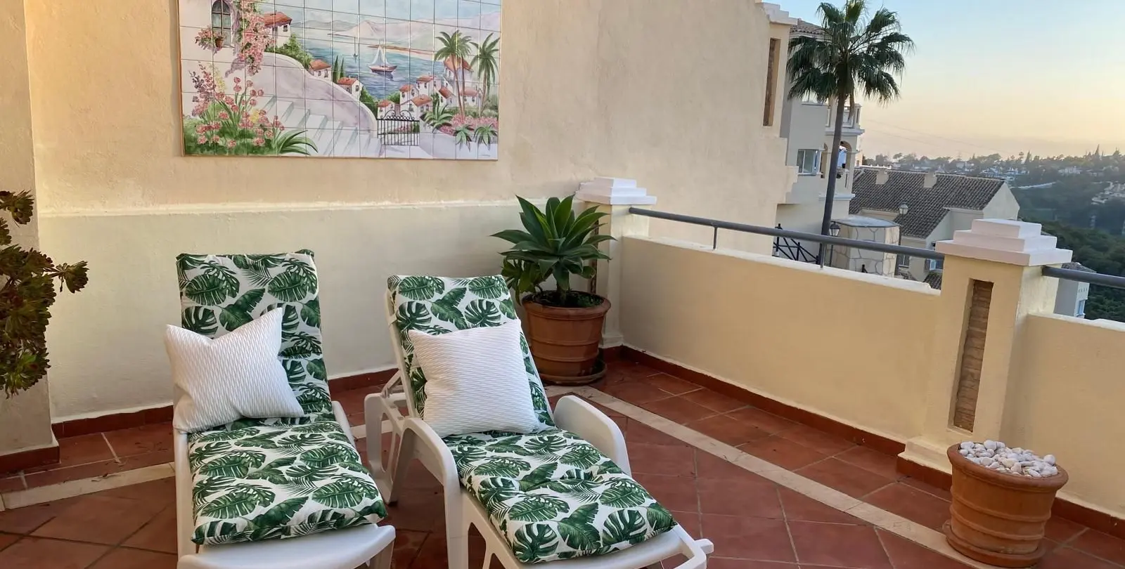 Venta de ático dúplex en Elviria 13