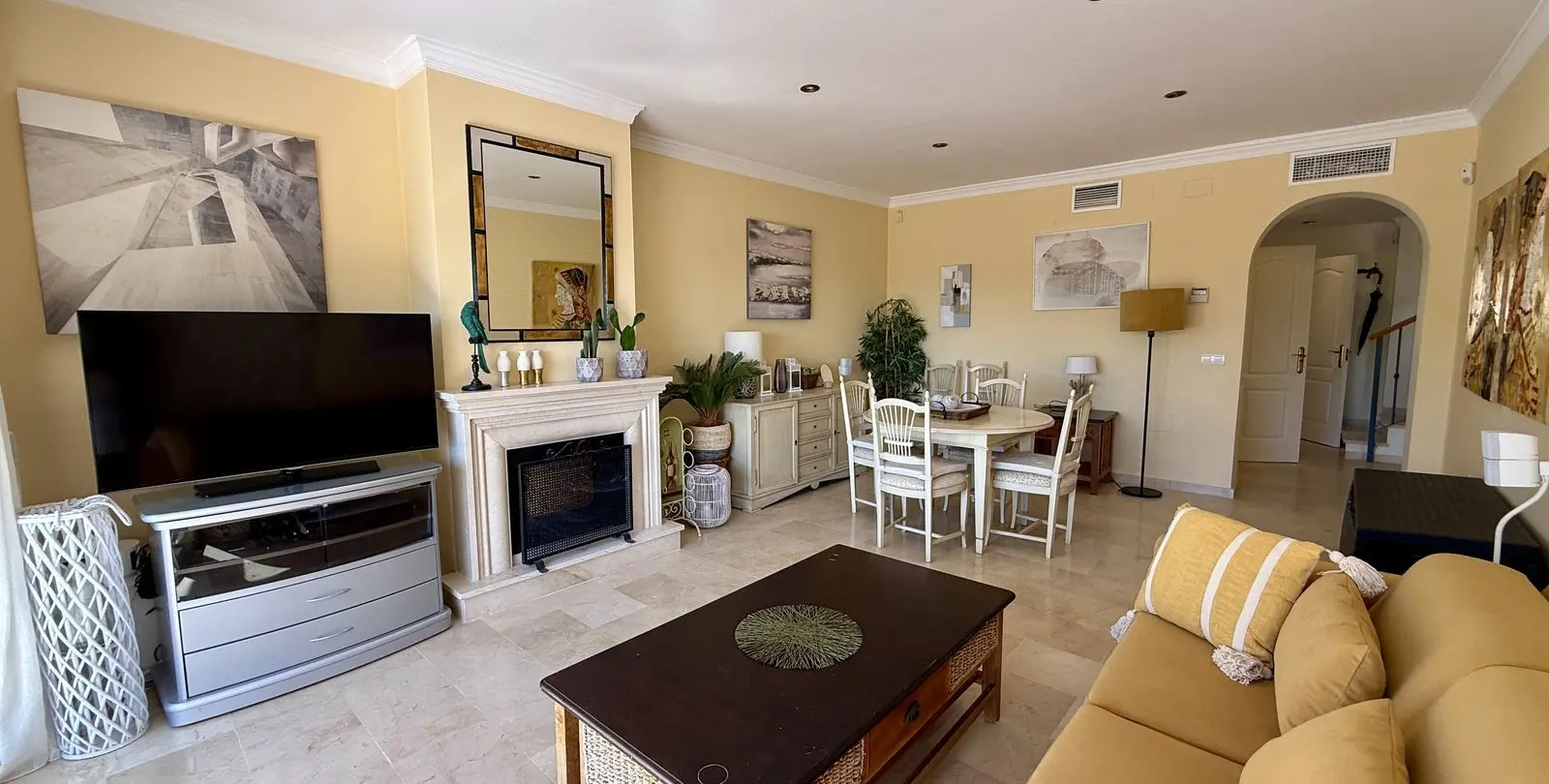 Venta de ático dúplex en Elviria 21