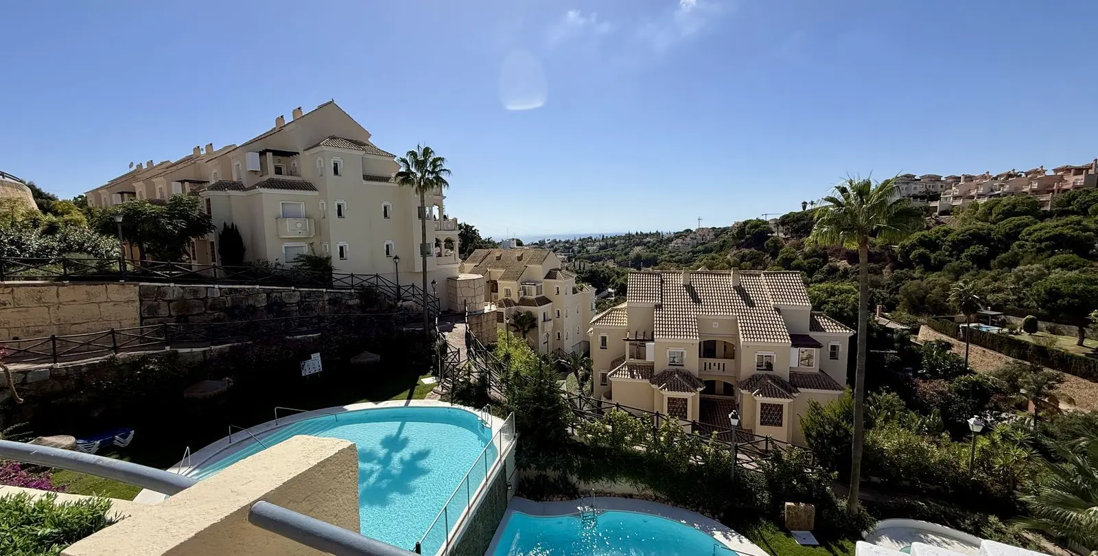 Venta de ático dúplex en Elviria 22