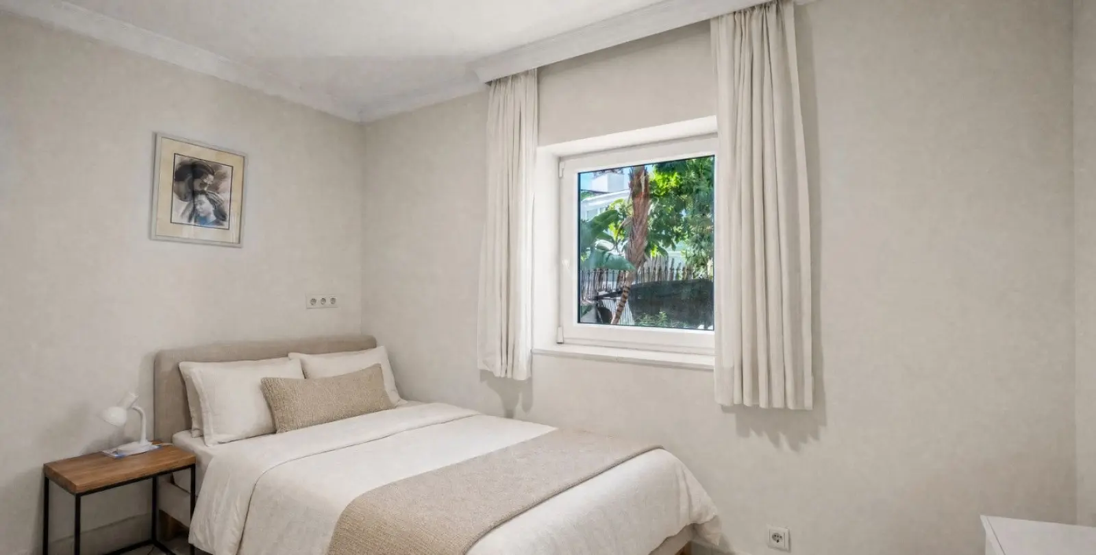 Venta de villa independiente en El Rosario 13