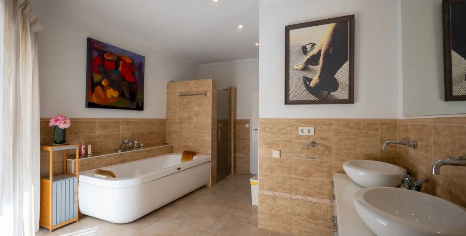 Venta de villa independiente en El Rosario 15