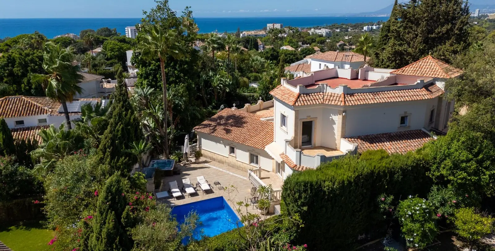 Venta de villa independiente en El Rosario 20