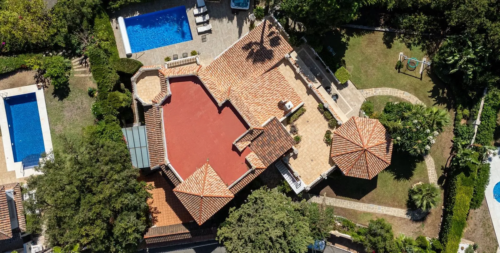Venta de villa independiente en El Rosario 25