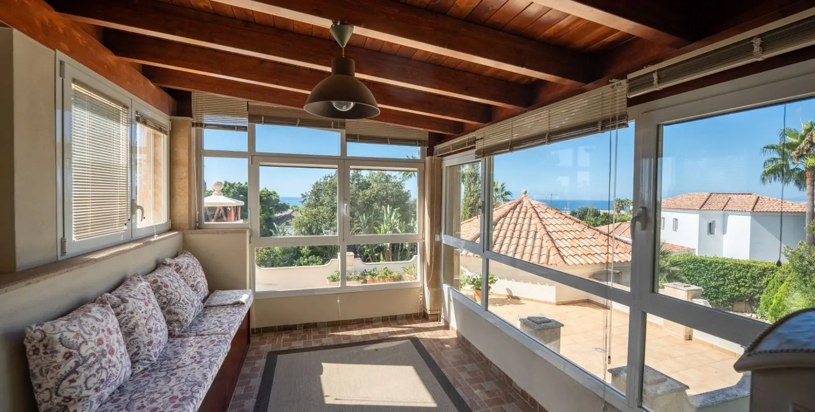 Venta de villa independiente en El Rosario 40