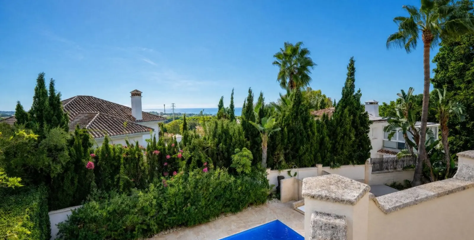 Venta de villa independiente en El Rosario 42