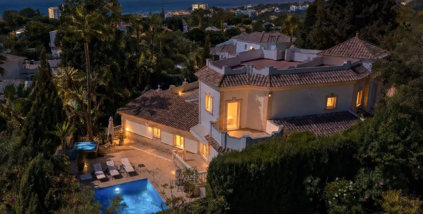 Venta de villa independiente en El Rosario 58