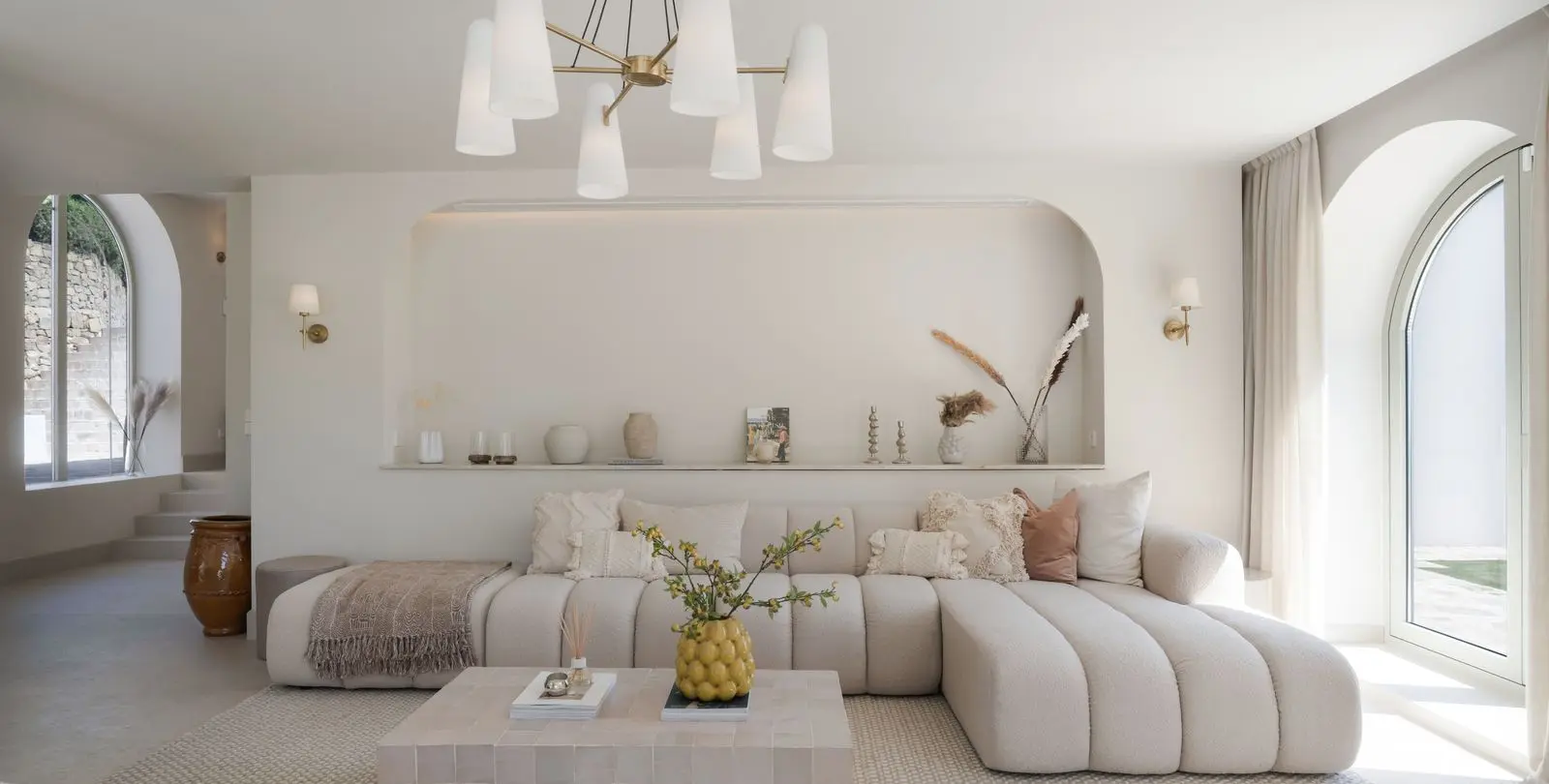Sale of detached villa in Nueva Andalucía 12