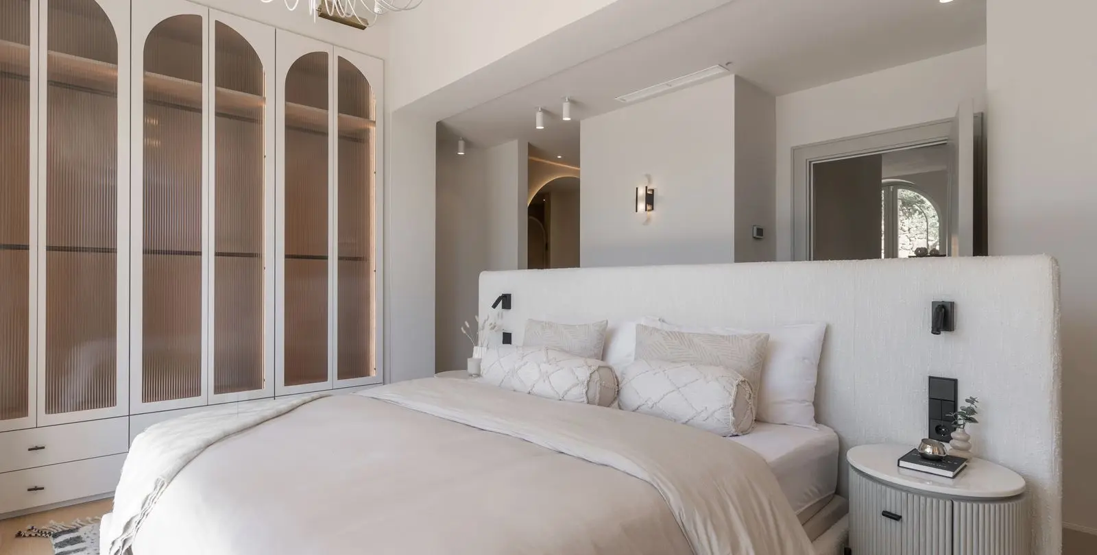 Sale of detached villa in Nueva Andalucía 20