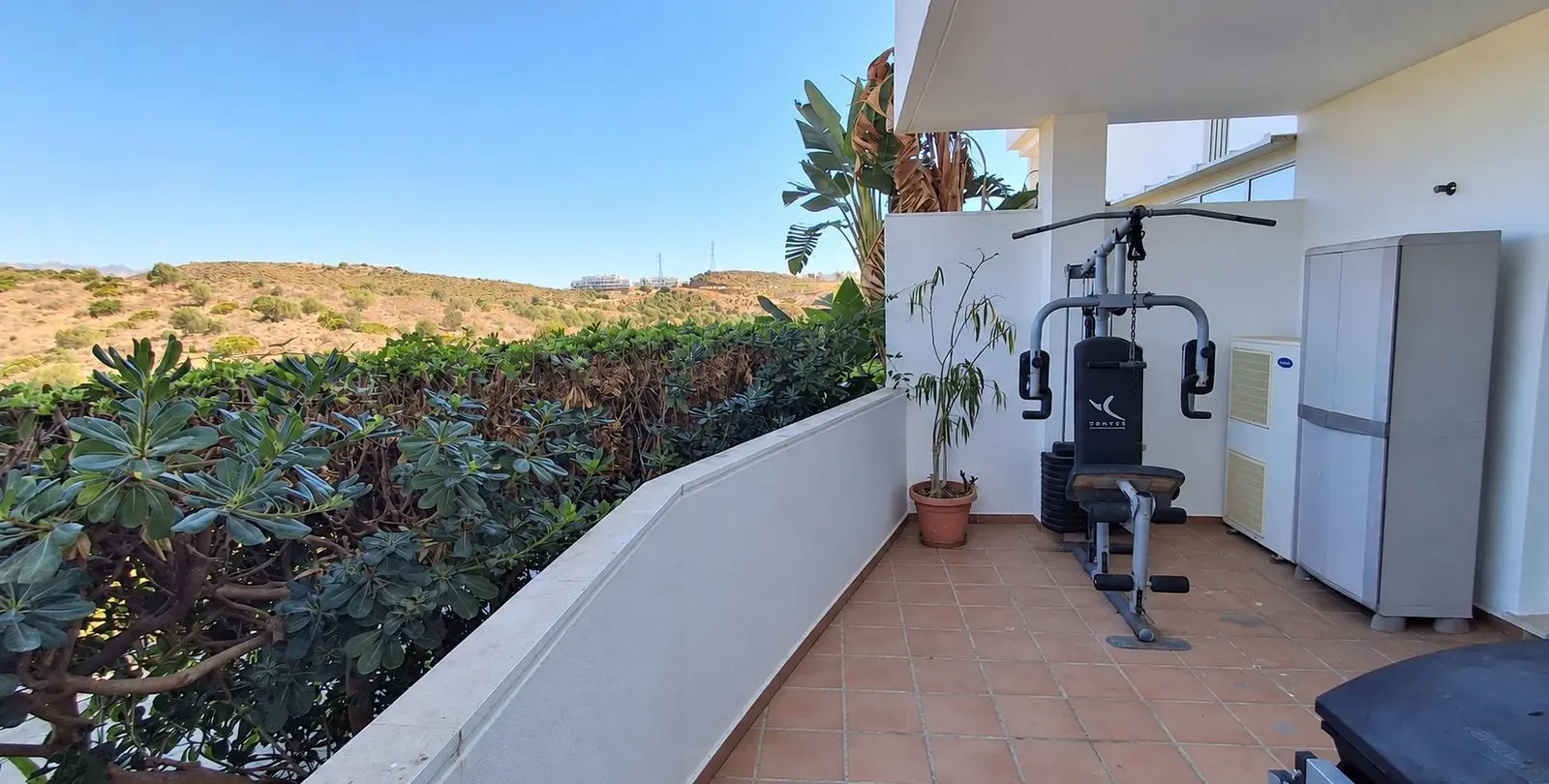 Venta de apartamento en planta baja en Miraflores 11