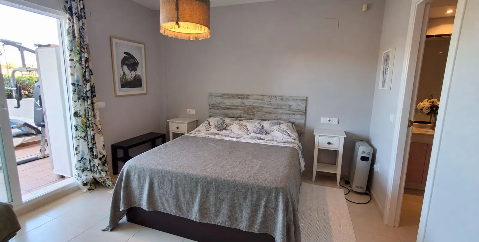 Venta de apartamento en planta baja en Miraflores 13