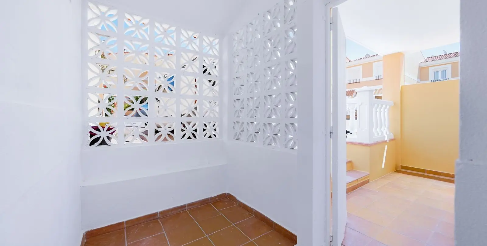 Venta de adosado en La Duquesa 33