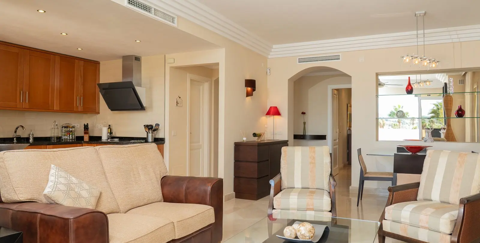 Venta de apartamento en planta media en Casares 4