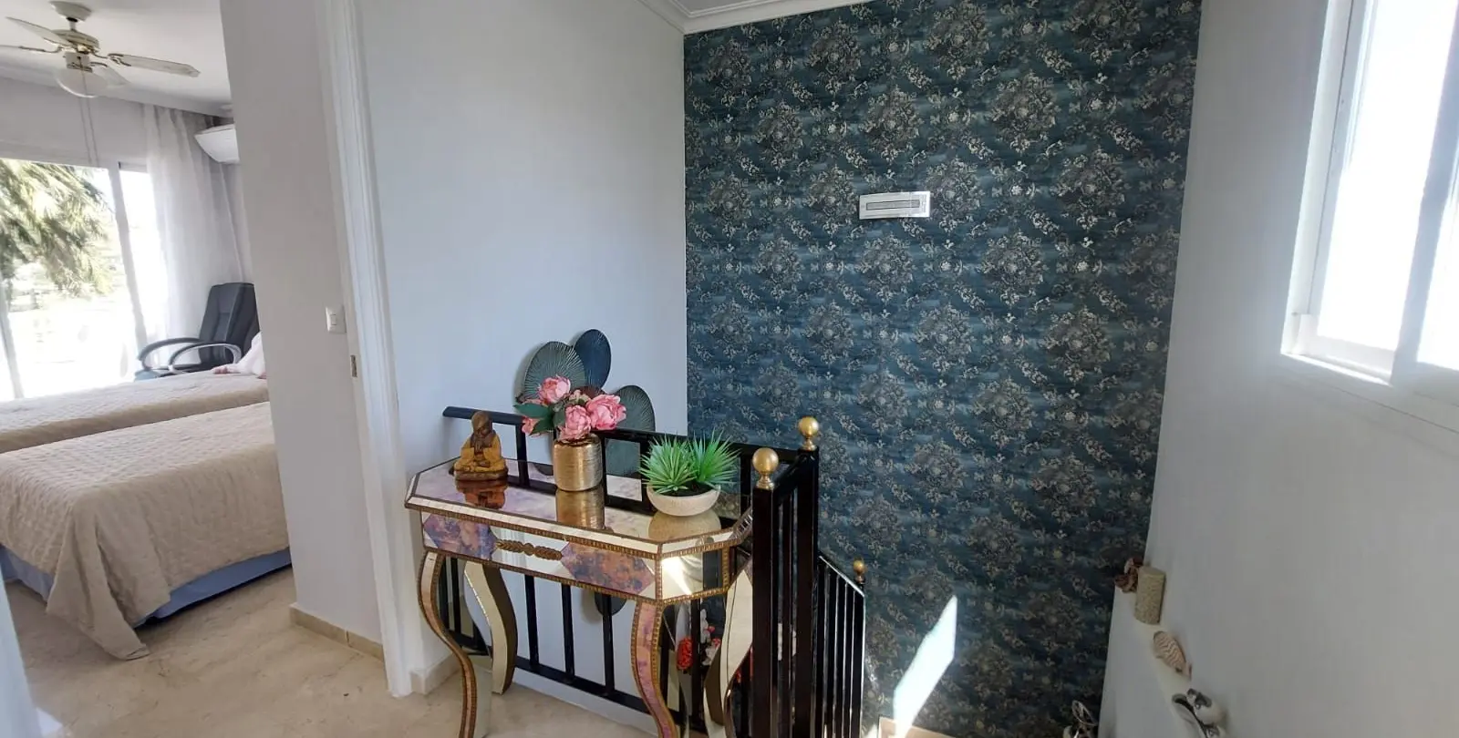 Venta de adosado en El Paraiso 25