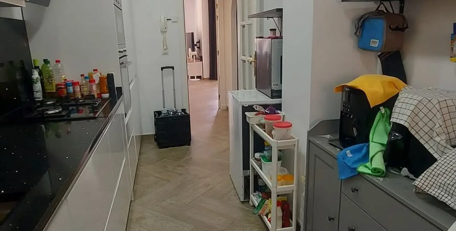 Venta de apartamento en planta media en Torrequebrada 10