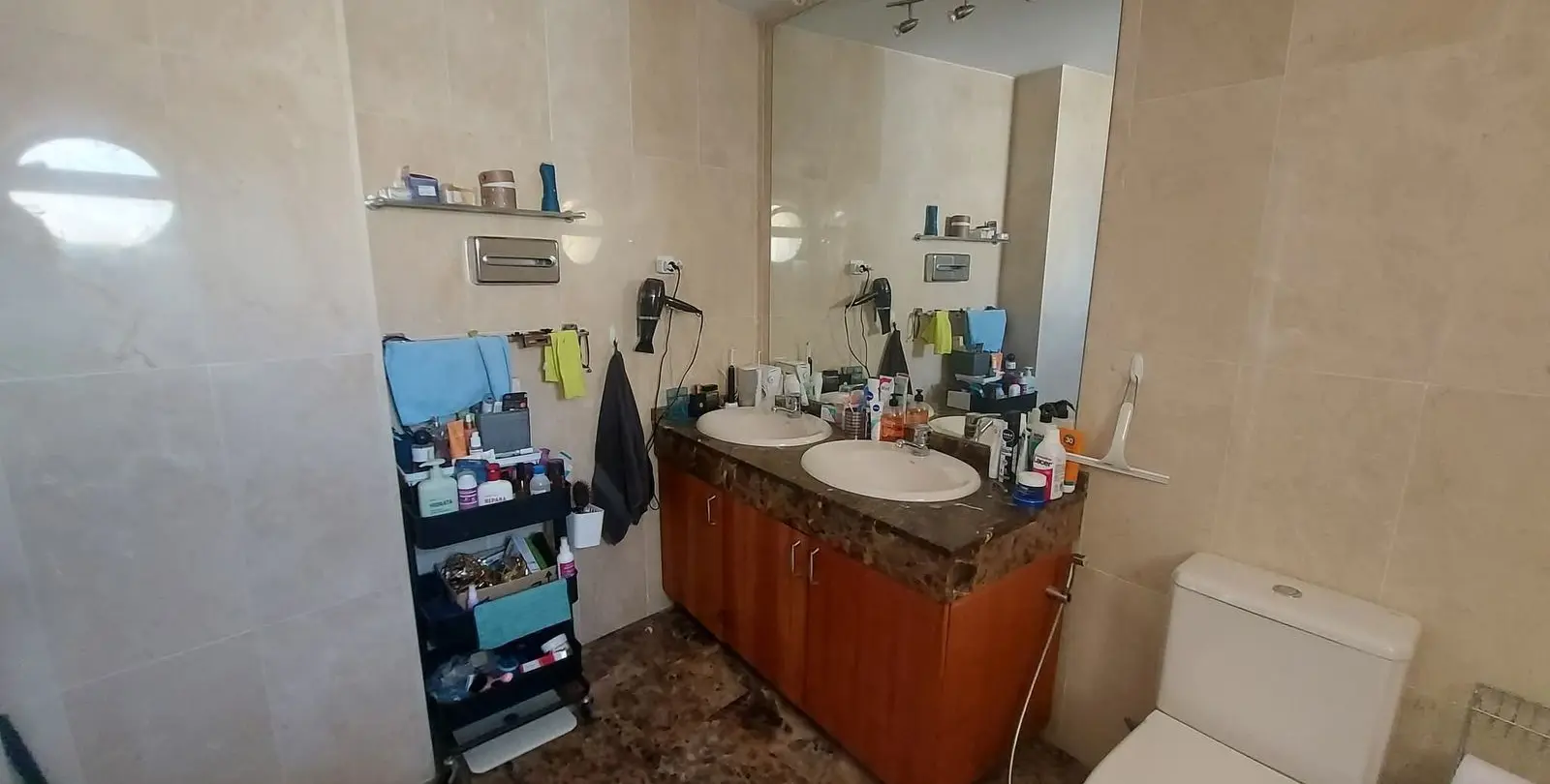 Venta de apartamento en planta media en Torrequebrada 20