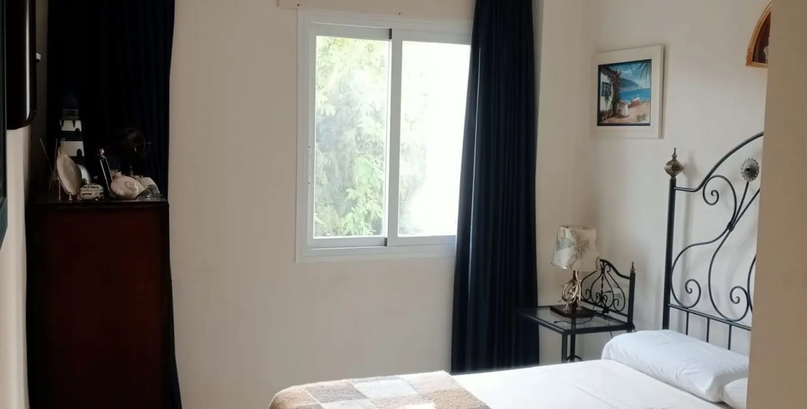 Sale of middle floor apartment in Marbella 24