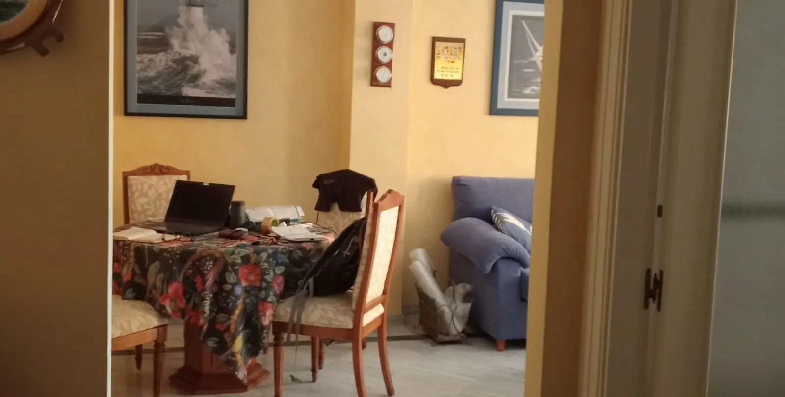 Sale of middle floor apartment in Marbella 37