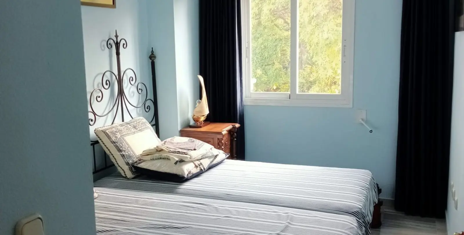 Sale of middle floor apartment in Marbella 42