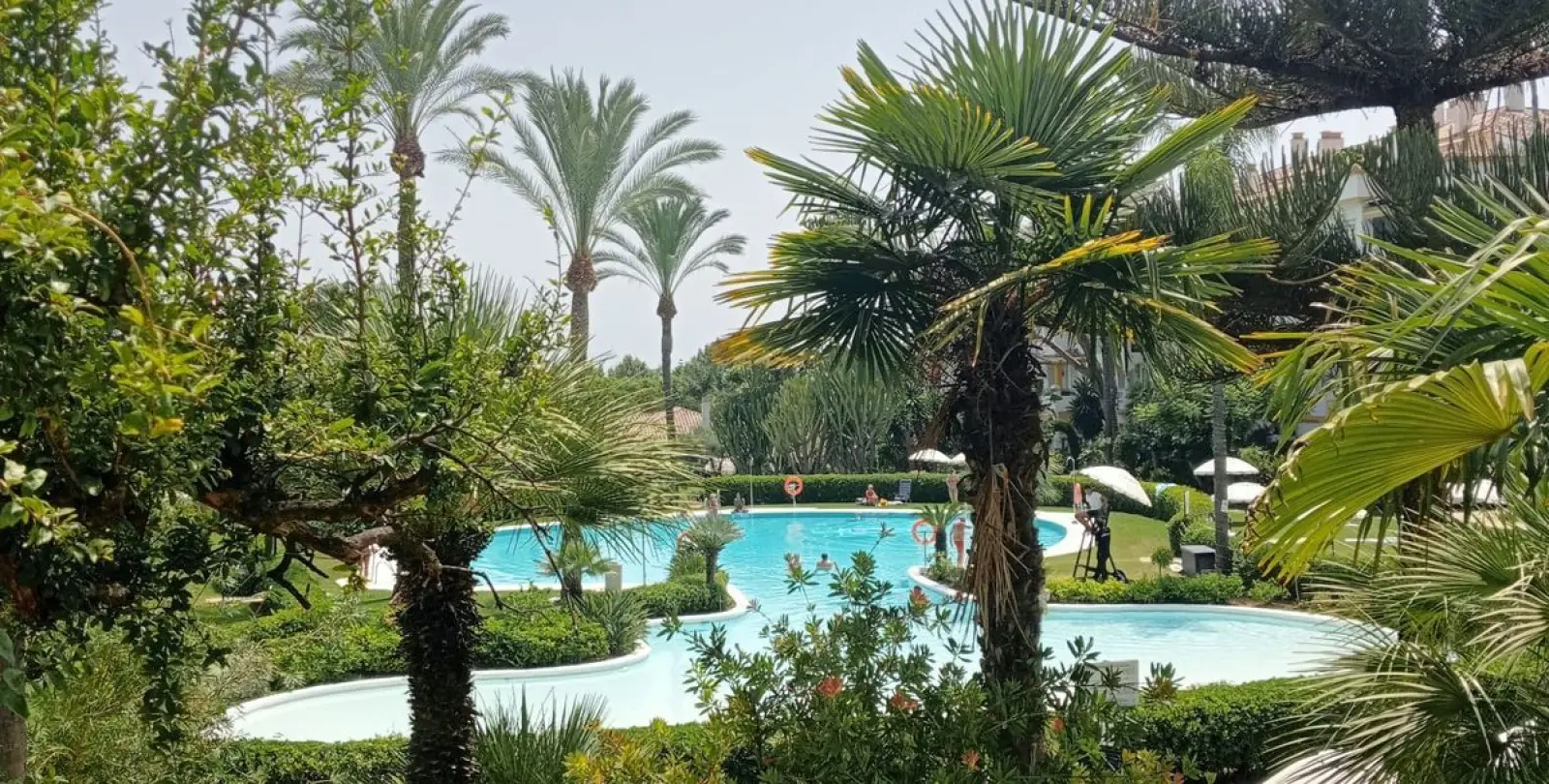 Sale of middle floor apartment in Marbella 111