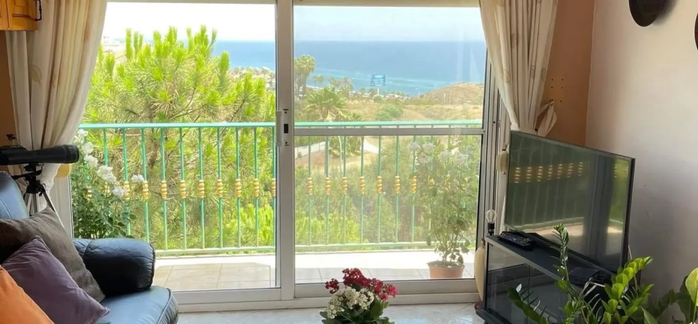 Sale of detached villa in El Faro 4