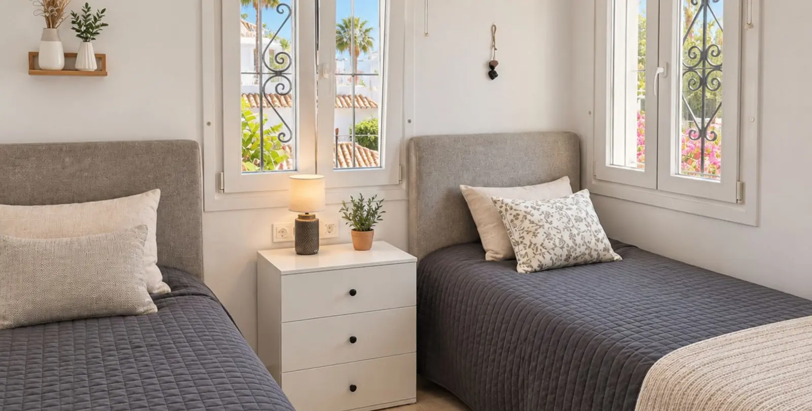 Sale of middle floor apartment in San Pedro de Alcántara 20