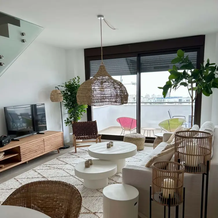 Venta de ático dúplex en Estepona