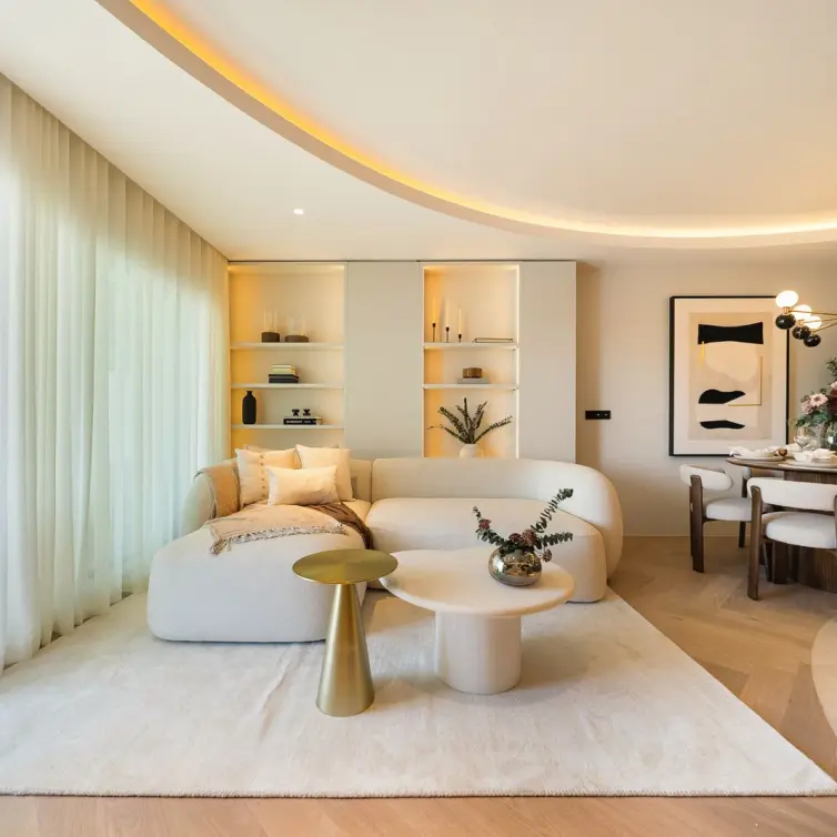 Venta de apartamento en planta media en The Golden Mile