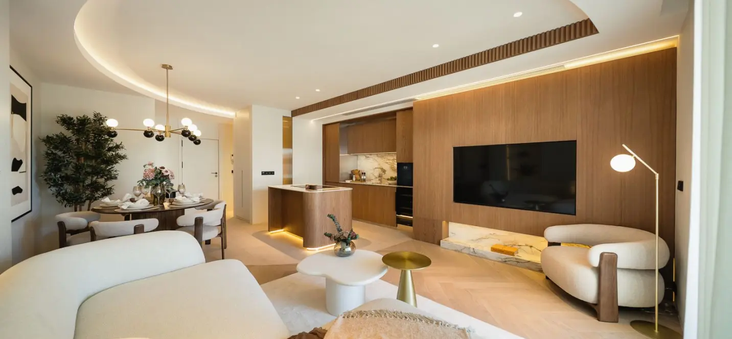 Venta de apartamento en planta media en The Golden Mile 2