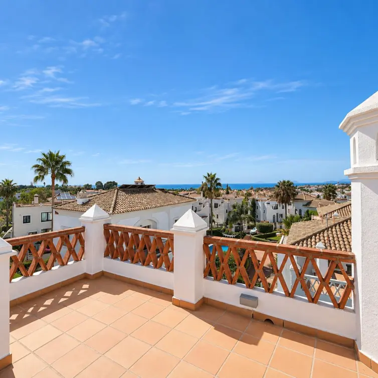 Sale of detached villa in Selwo