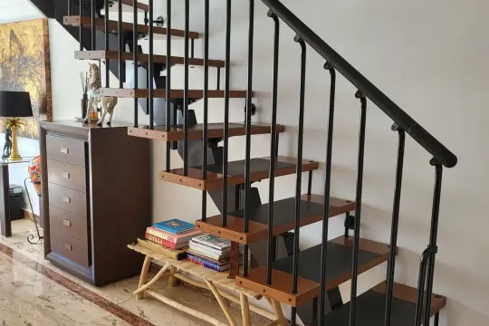 Image 70 thumb