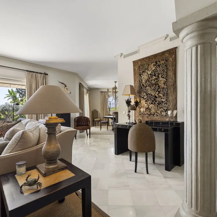Venta de villa independiente en Marbella