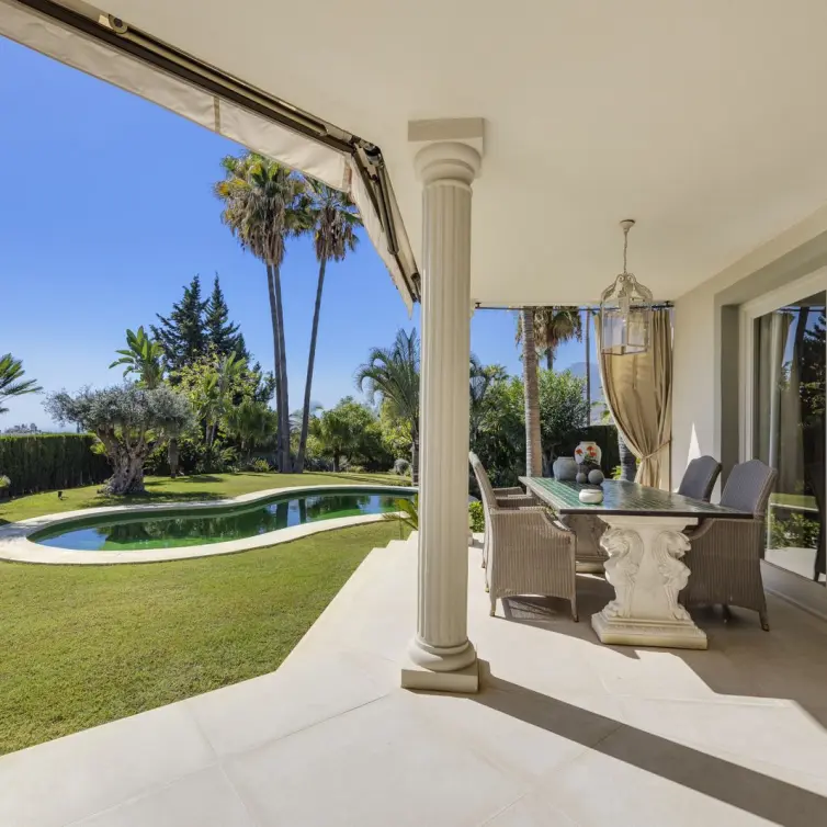 Venta de villa independiente en Marbella