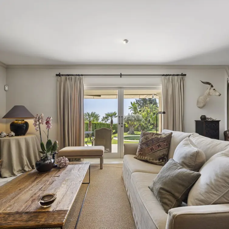 Venta de villa independiente en Marbella