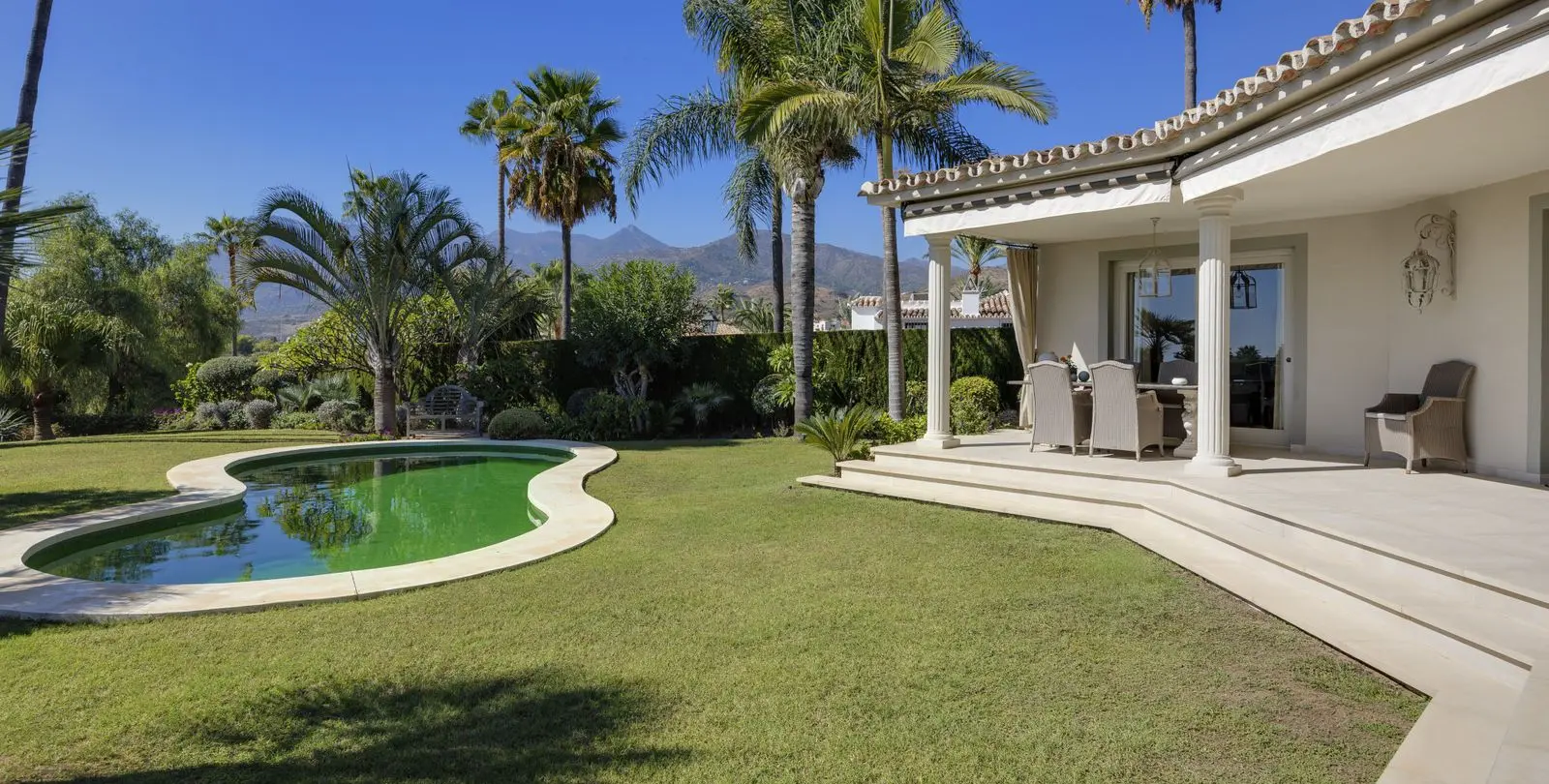 Venta de villa independiente en Marbella 36