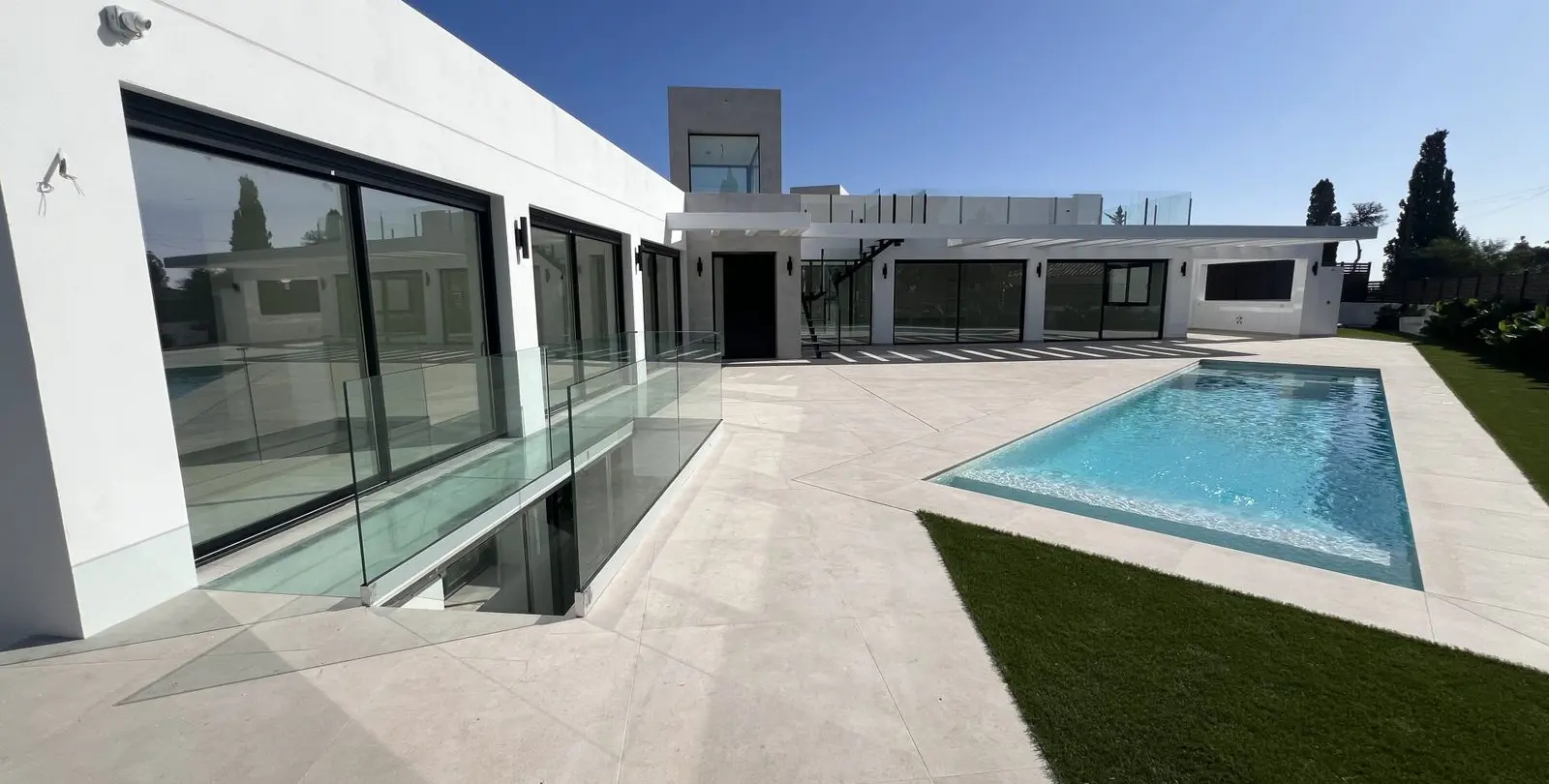 Venta de villa independiente en El Chaparral 6