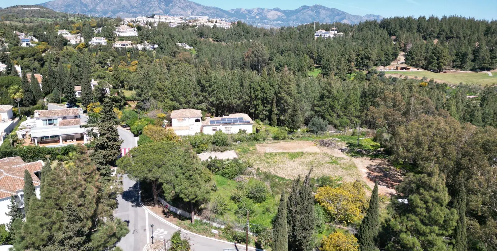 Venta de villa independiente en El Chaparral 24