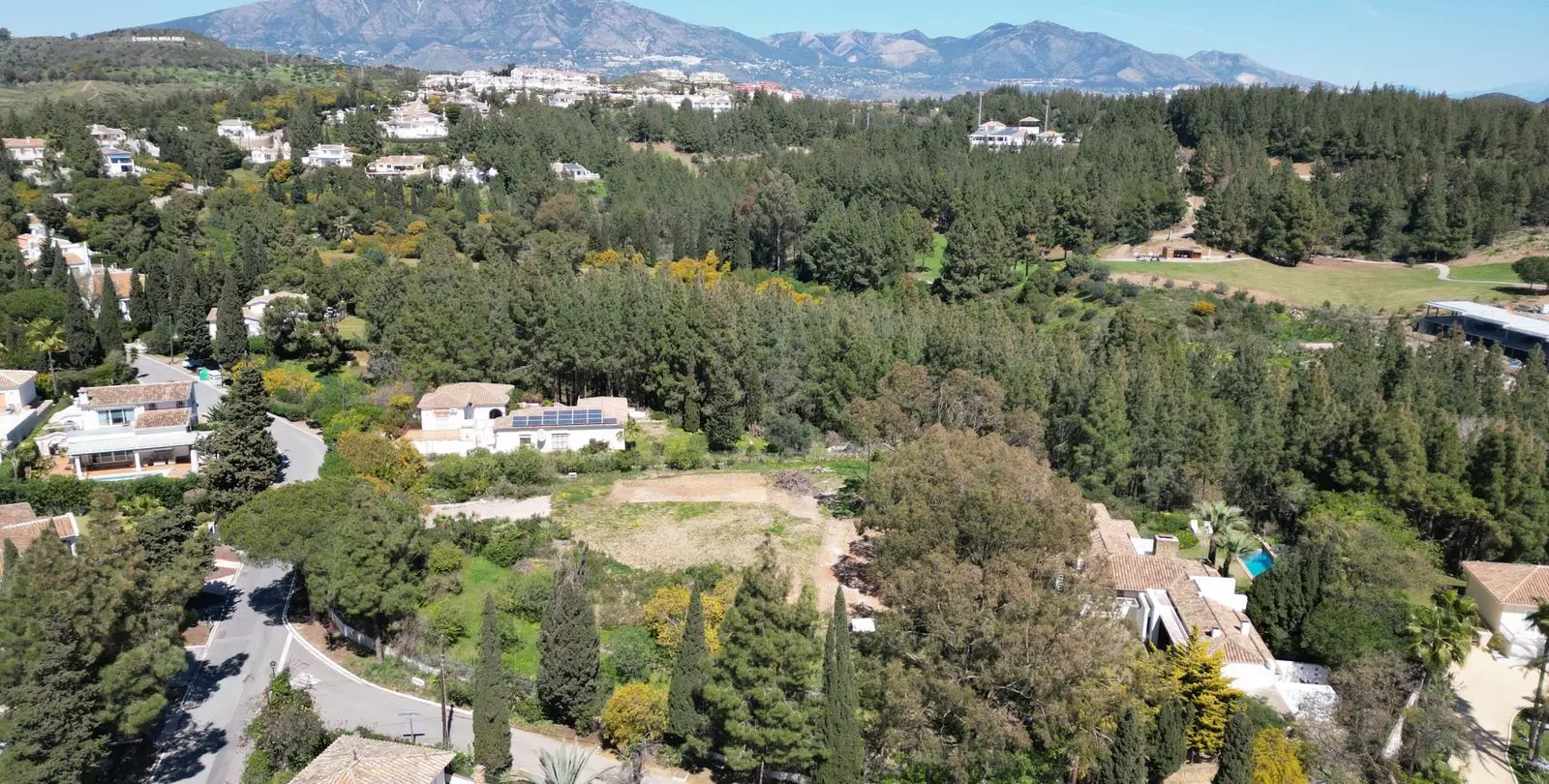 Venta de villa independiente en El Chaparral 27