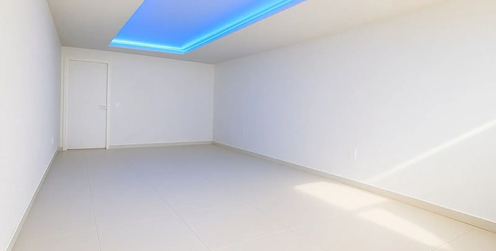 Venta de villa independiente en El Chaparral 50