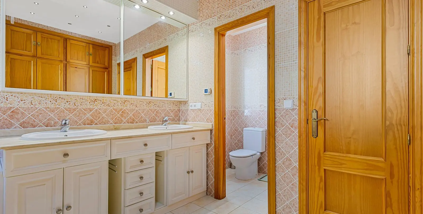 Venta de villa independiente en Valtocado 12