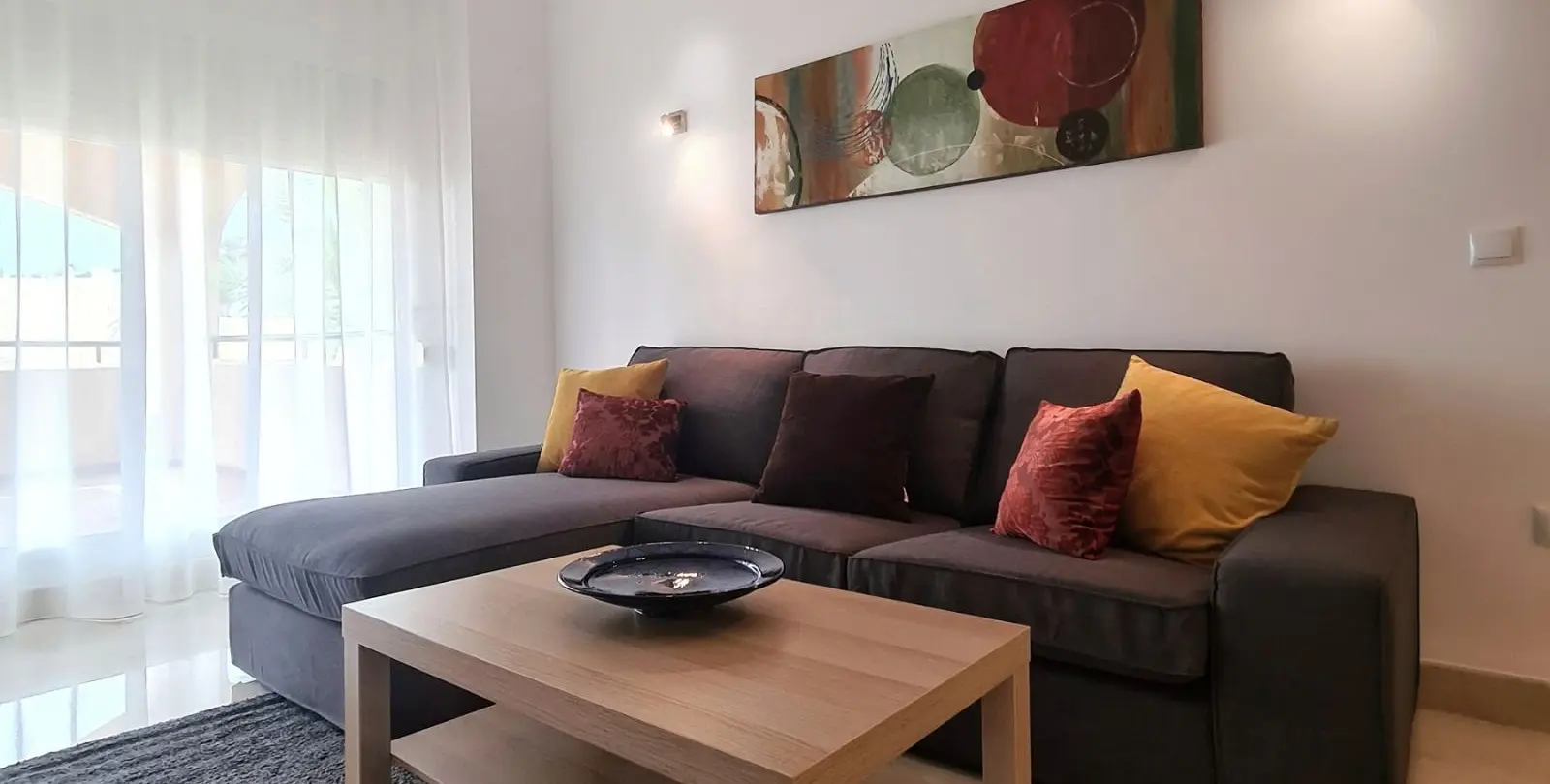 Venta de apartamento en planta media en Elviria 13