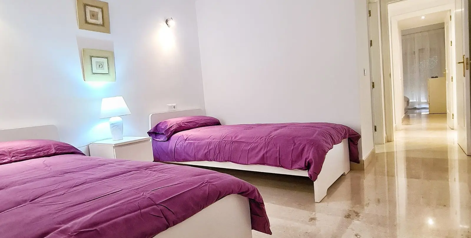 Venta de apartamento en planta media en Elviria 17