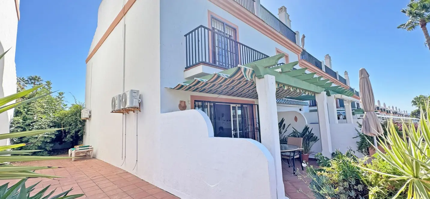 Sale of townhouse in Cabopino 0