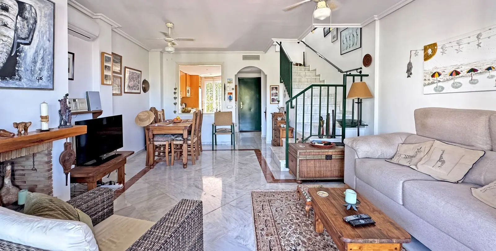 Sale of townhouse in Cabopino 3